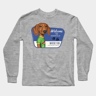 Cute Doxie with green tee in Doxieville, USA Long Sleeve T-Shirt